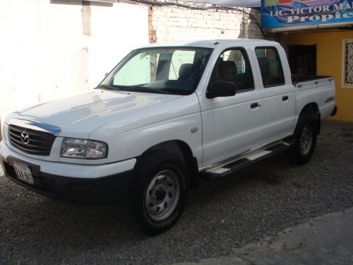  Camioneta mazda 4x4 doble cabina en Loja - Autos | 76829